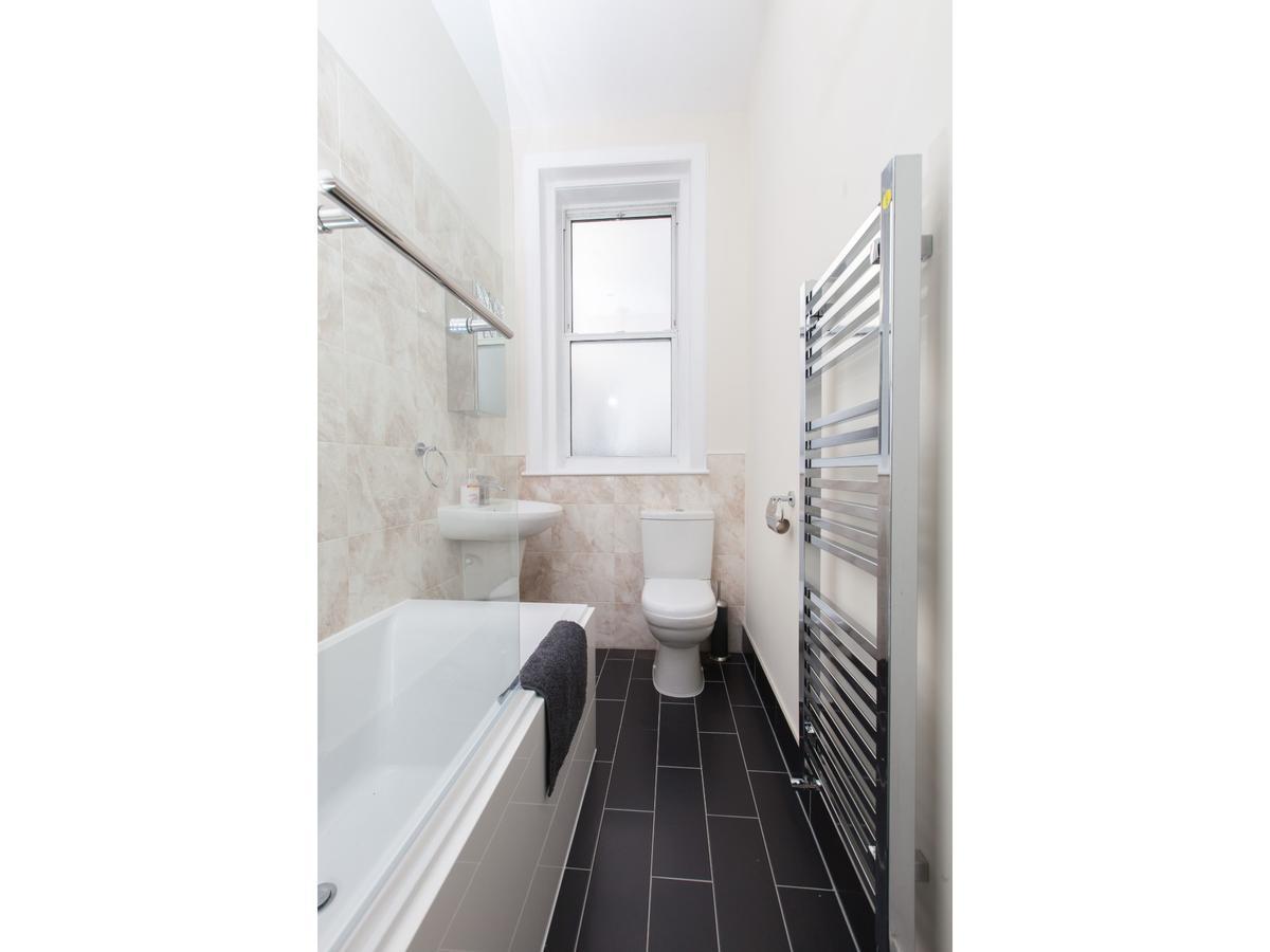 Pass The Keys Spacious 2-Br Flat For 4 In Morningside Edinburgh Buitenkant foto